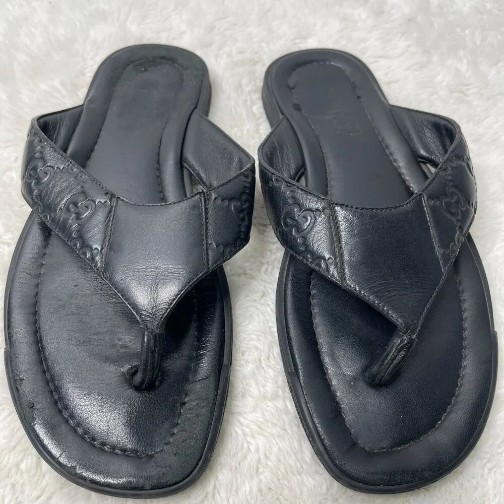 Y2K Vintage Gucci Women's Black Guccissima Leather Flat Thong Sandals Size 6.5/7 - Picture 2 of 11